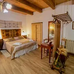 Casa Lanzara - Dimora Storica Nel Cuore Del Pollino