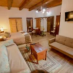 Casa Lanzara - Dimora Storica Nel Cuore Del Pollino * Морано-Калабро