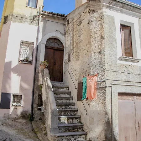 Casa Lanzara - Dimora Storica Nel Cuore Del Pollino *