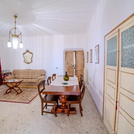 Casa Lanzara Appartamento *