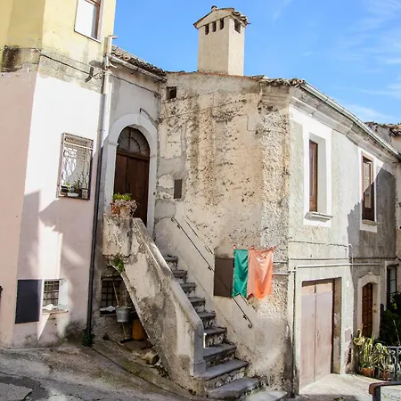 Casa Lanzara - Dimora Storica Nel Cuore Del Pollino Apartment