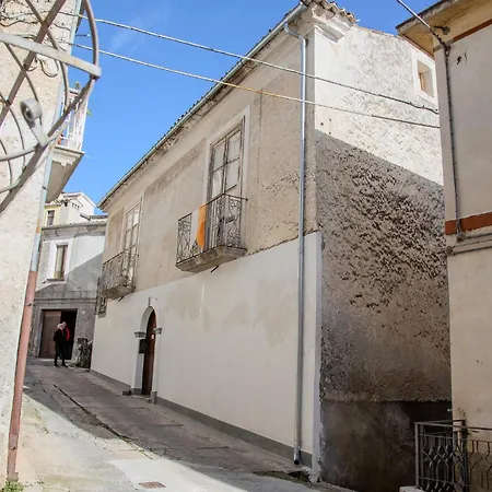 Casa Lanzara Appartamento *