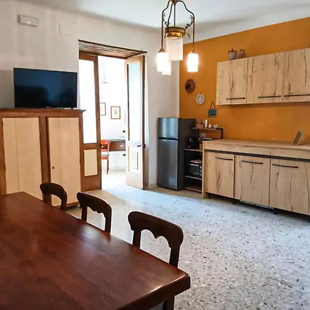 Casa Lanzara - Dimora Storica Nel Cuore Del Pollino