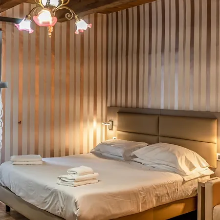 Dimora Storica Nel Cuore Del Pollino - Suite Apartment