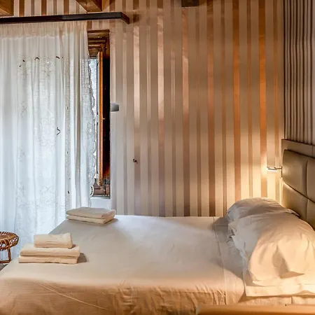 Dimora Storica Nel Cuore Del Pollino - Suite Apartment