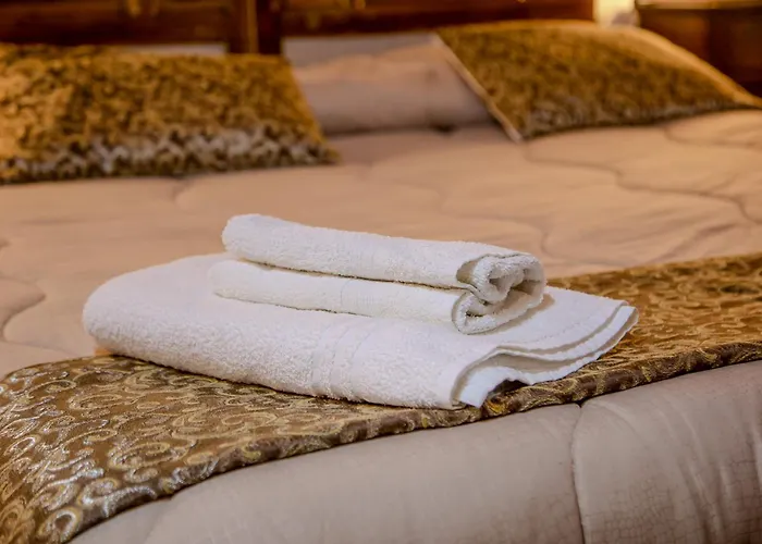 Casa Lanzara - Dimora Storica Nel Cuore Del Pollino Apartment