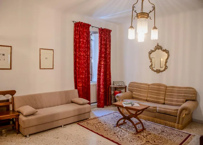 Apartment Casa Lanzara - Dimora Storica Nel Cuore Del Pollino