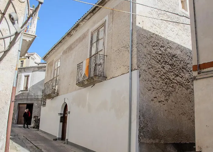 Casa Lanzara - Dimora Storica Nel Cuore Del Pollino 公寓 *
